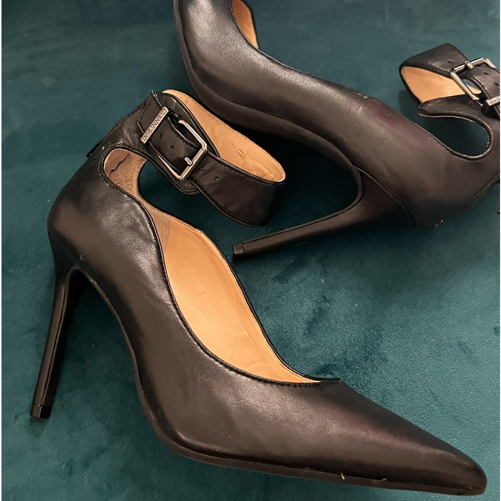Gianni Bini Black Heels